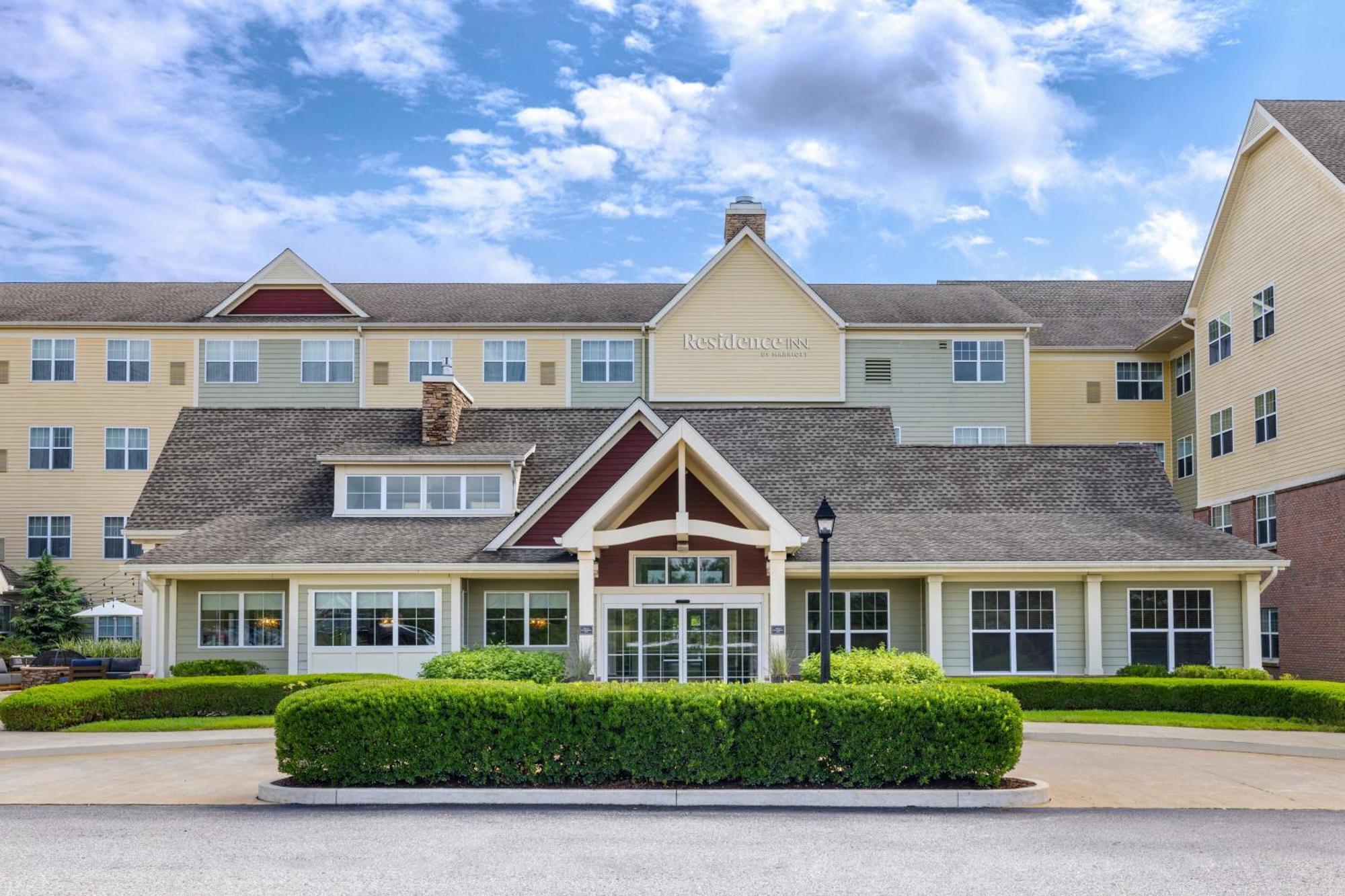 Residence Inn By Marriott Long Island Islip/Courthouse Complex Central Islip Exterior photo